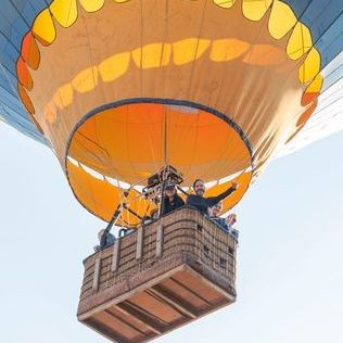 camelot-balloons Camelot Balloons